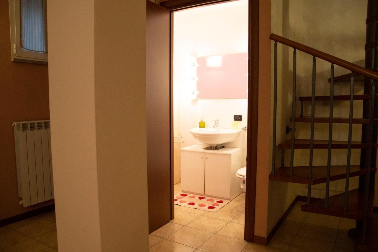 アグラーテ・ブリアンツァUn'Oasi Di Paceアパートメント エクステリア 写真